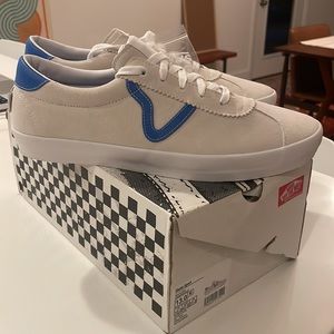 New Vans Skate Sport Blue White Suede Sneakers. HARD TO FIND